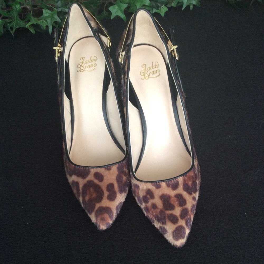 Hairy Textured Animal Print pump